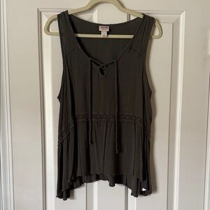 Women's Top in Army Green